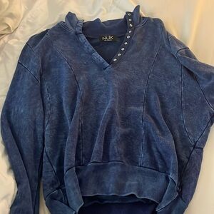 Nux pullover